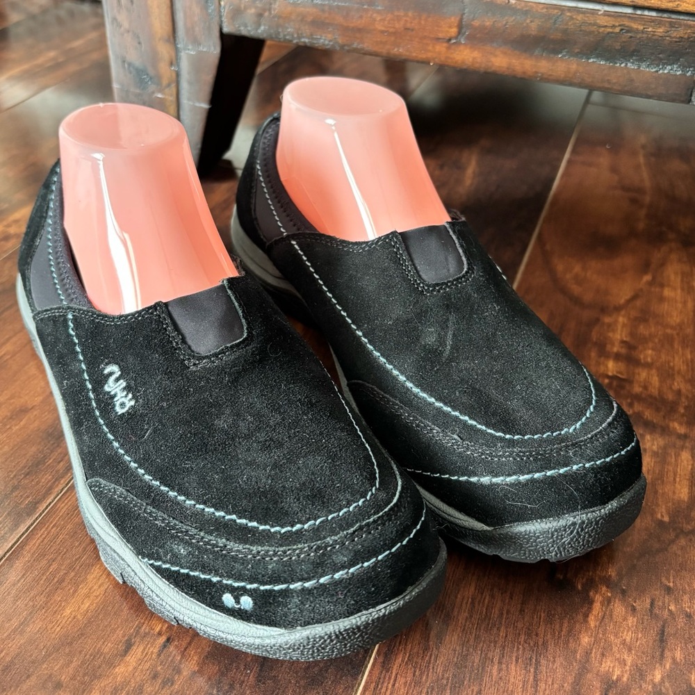 NWOT Women’s Ryka Canyon Black Slip-On Shoes Loafers Size 10